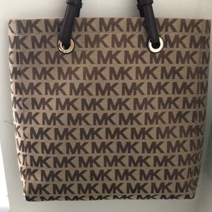 Brown micheal kors bag